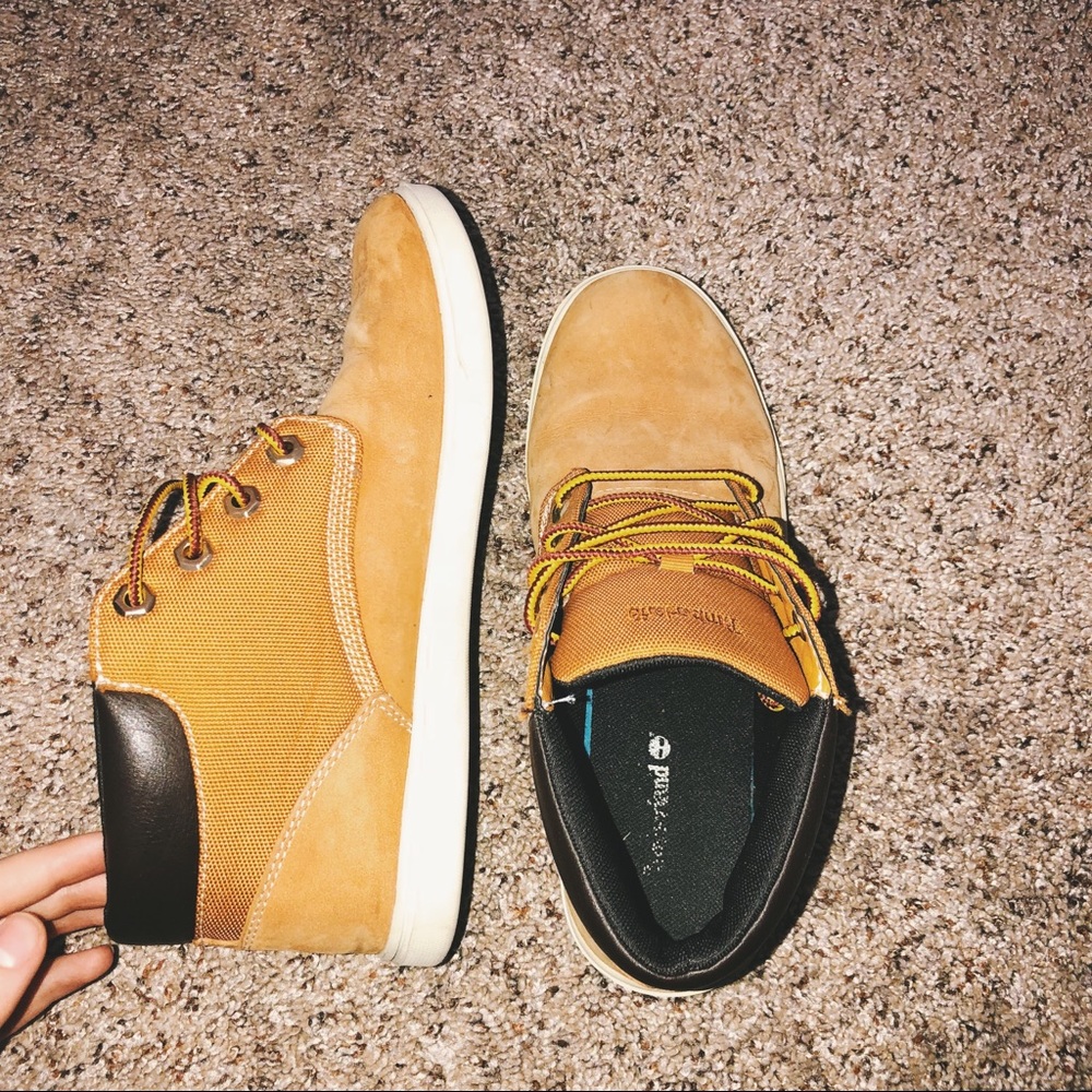 TIMBERLAND HI-TOP SNEAKERS 🔥